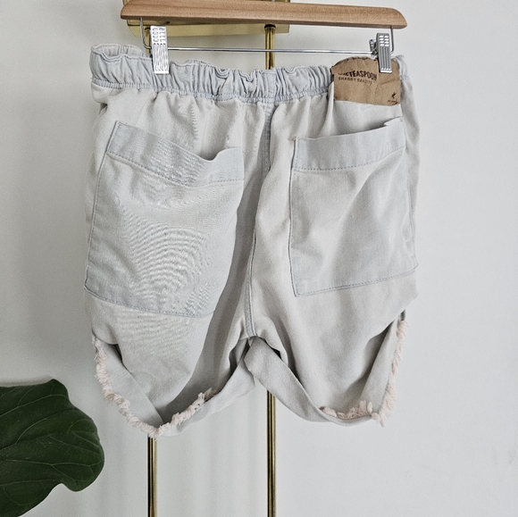 One Teaspoon Shabby Bandit Shorts - Picture 2 of 4